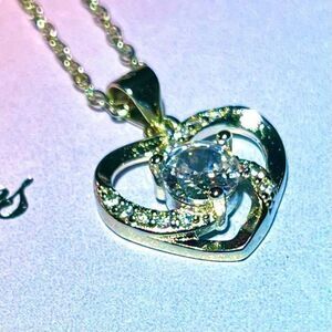 AXY Stunning Silver 925 Silver Heart & Zircon Necklace